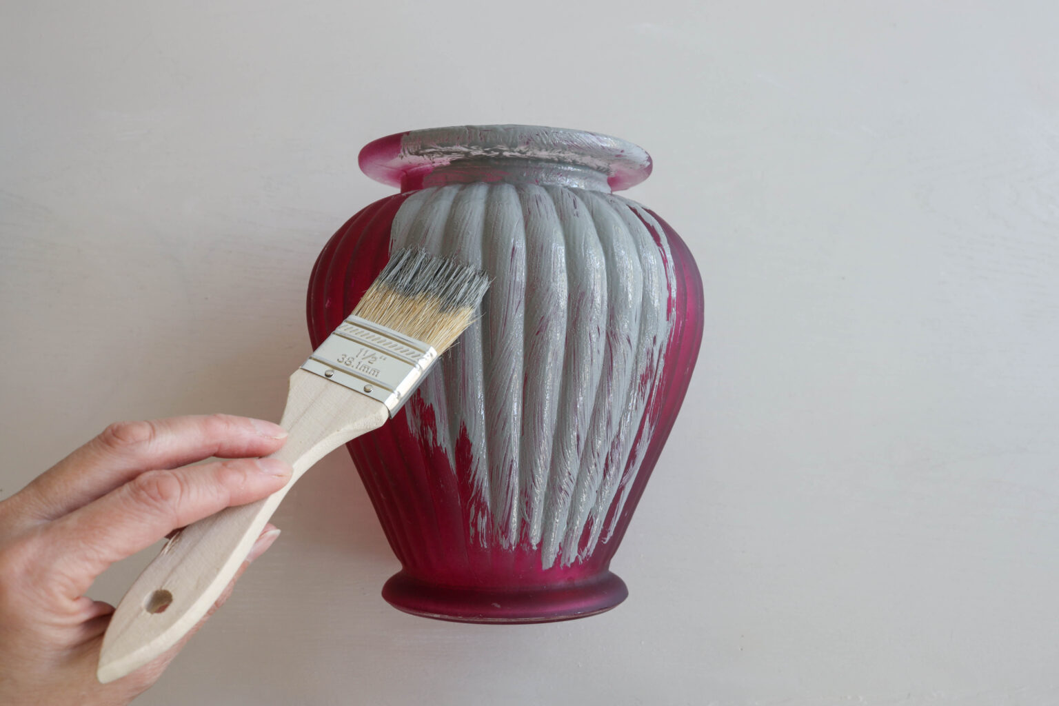 How to Upcycle Thrift Store Vases Into Centerpiece Stars SemiStories