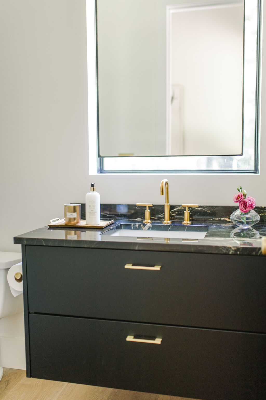 6 Floating Bathroom Vanities For Spaces, Small Floating Bathroom Vanity