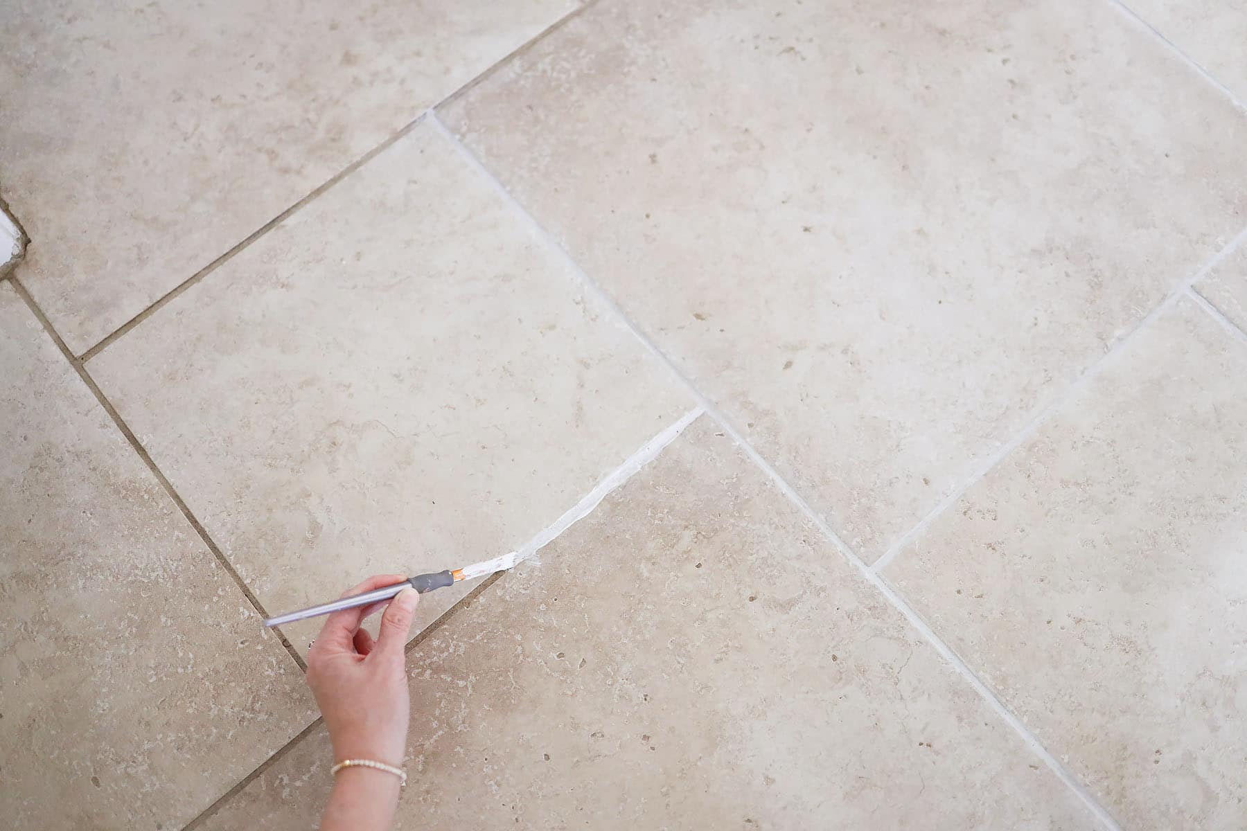 DIY Grout Paint Trick to Make Old Tile Look New SemiStories