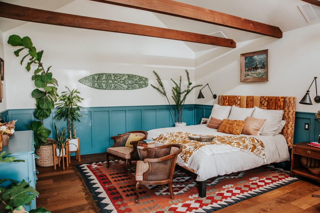 Blue bohemian bedroom decor