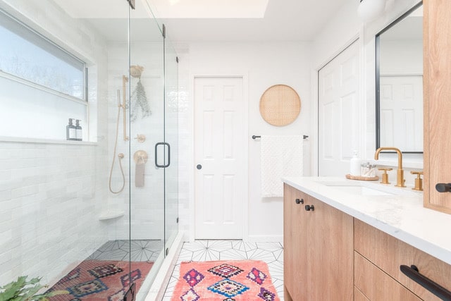 “How Do I Keep a Neutral Bathroom From Being Boring?”
