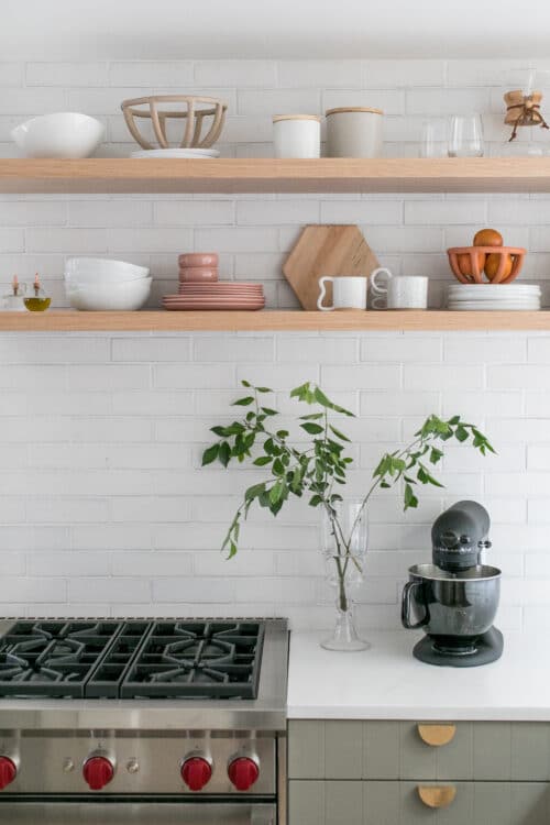 The Ultimate Guide to Floating Shelves
