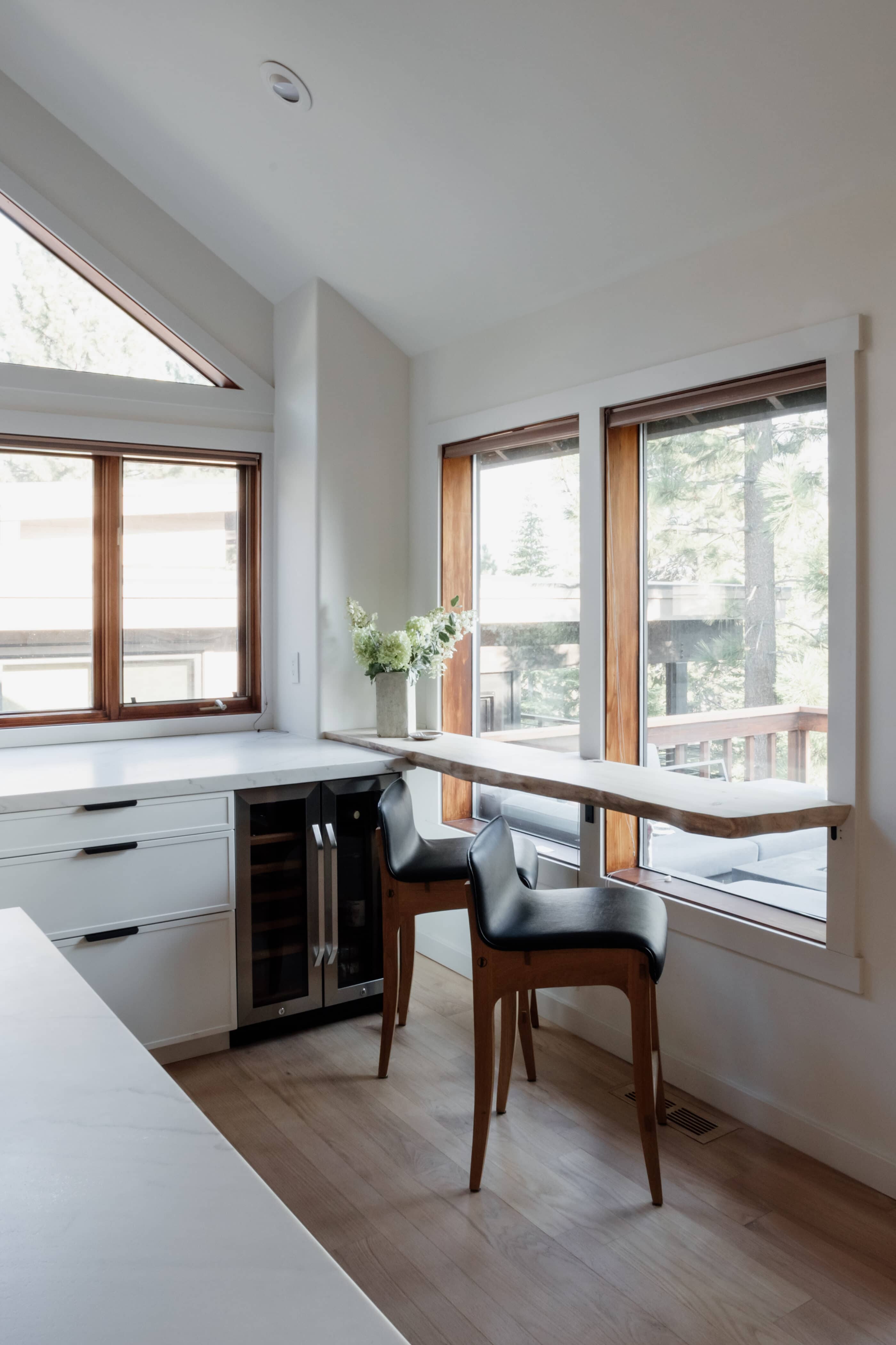 A Dramatic Kitchen Renovation Turned This Tahoe Home Into an Oasis