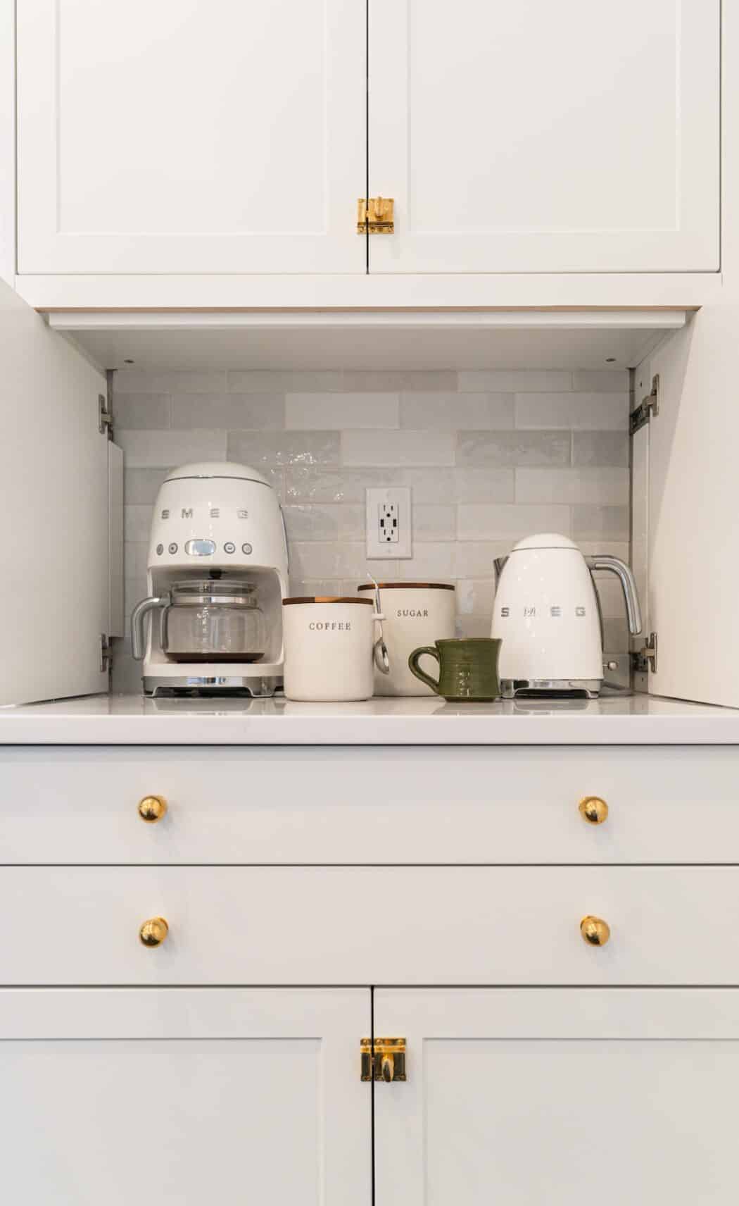 The Ultimate Guide to Appliance Garages and On-Counter Storage