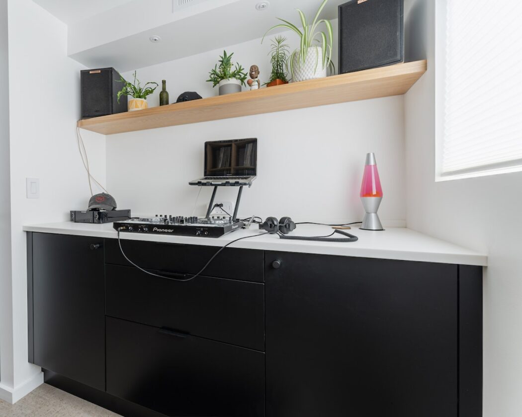 The Ultimate Guide to Appliance Garages and On-Counter Storage